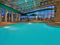 La Quinta Inn & Suites by Wyndham Springdale - Pools