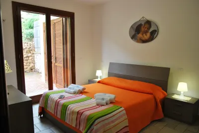 Holiday House for 6 Persons, with Swimming Pool