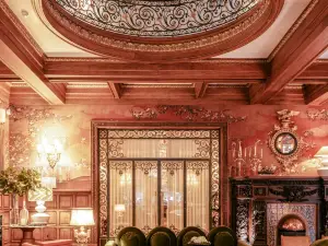 Popular Cultural Hotels in Porto