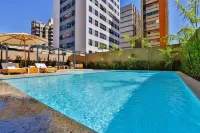 Radisson Red Campinas - Pools