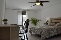 Elegant Townhouse with Shared Pool in Torrevieja