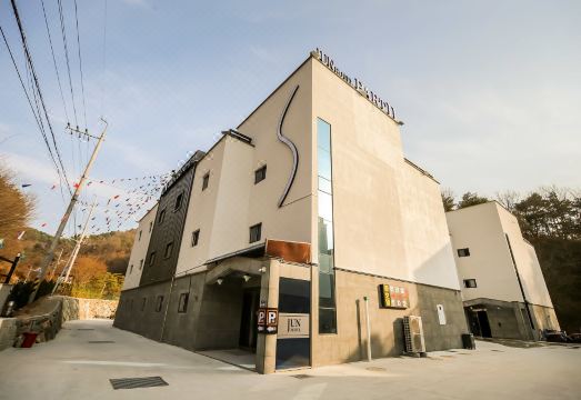 합천 준호텔
