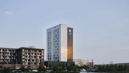 Alt Hotel Calgary University District