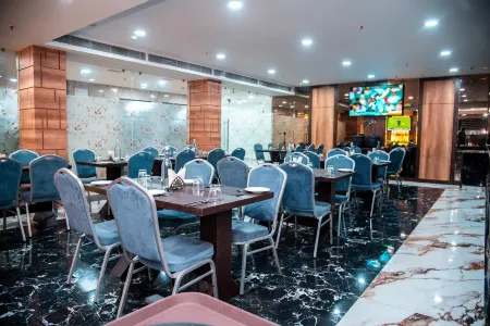 Airdrop Hotel Отели рядом с достопримечательностью «ISKCON, Math Chowmuhani»