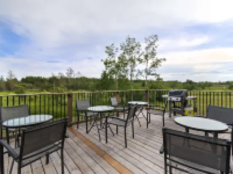 Villa Inn  Suites, SureStay Collection by Best Western Hotels in Hearst