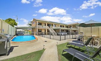 Golden Beach Motor Inn, Caloundra