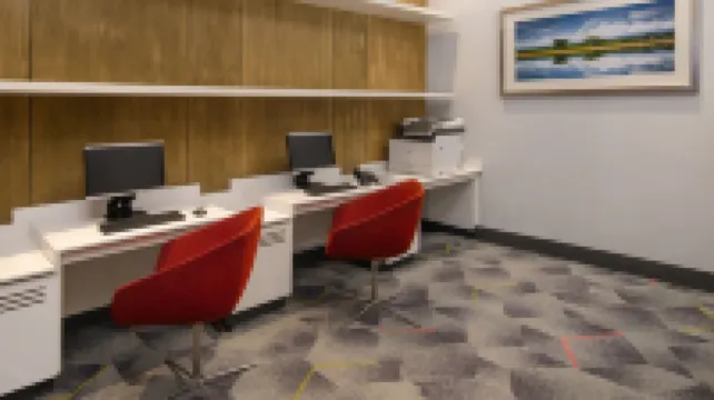 內羅畢兩河購物中心假日酒店