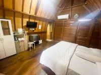 The Lavana Villa Ldr Bandar Lampung Hotels near Damar papan, reki yesma