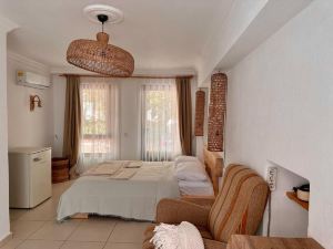 Comfy Studio Flat 2 Min to Kalkan Beach and Marina