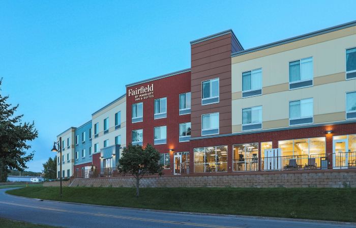 Fairfield Inn & Suites Marquette