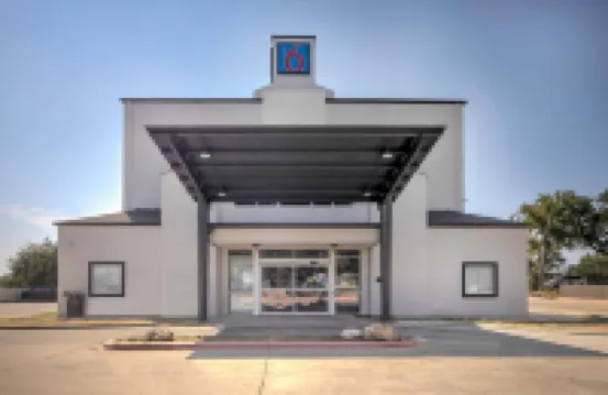Motel 6 Cedar Park, TX
