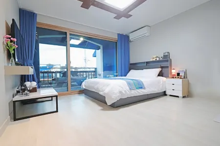 Yeongdeok Ocean Village Pension Отели в г. Йондок