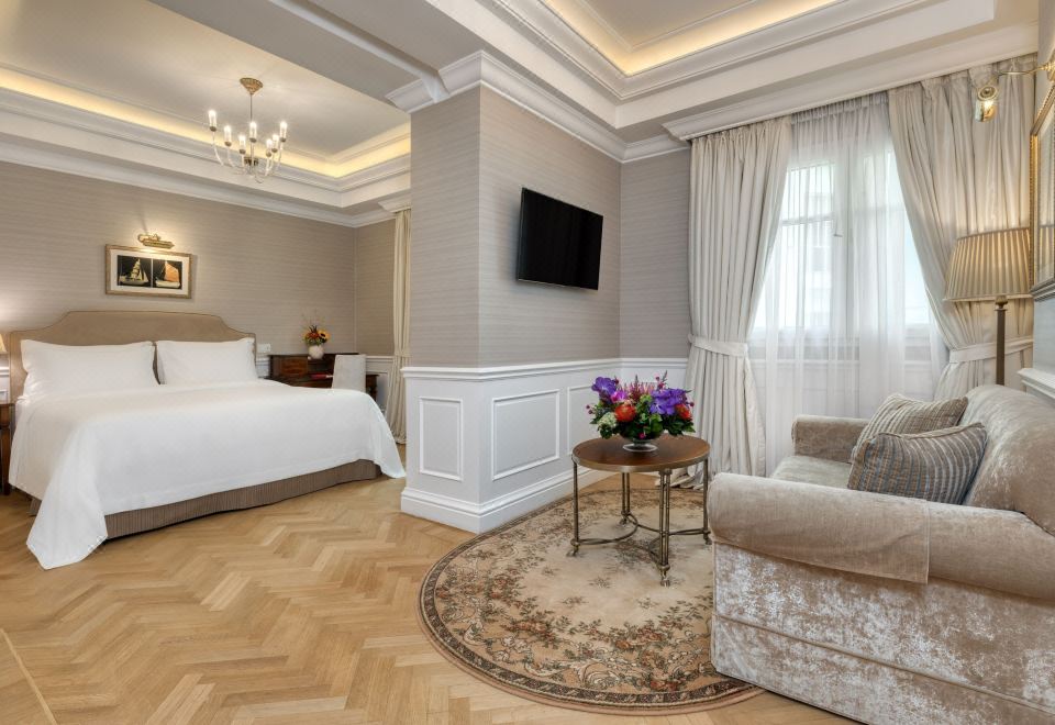 킹 조지 어 럭셔리 컬렉션 호텔의 튜더 홀 레스토랑