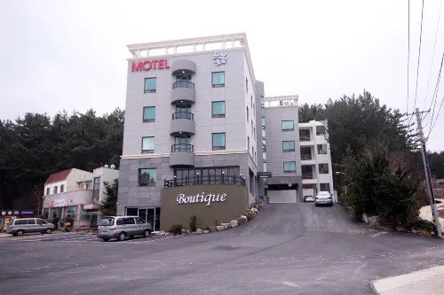 Uljin Neulbom Boutique Hotels in Uljin-gun