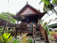 Greenplace-Samed Seahorse