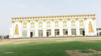 Raja Ji Hotel and Restaurant