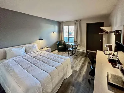 Econo Lodge Hotels in Portneuf