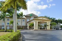 Holiday Inn Express & Suites FLORIDA CITY-GATEWAY TO KEYS by IHG - parking
