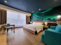 Hemangini Hotel Bandung Hotels near Tjendana Bistro