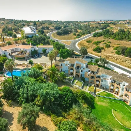 Oleandro Country Club