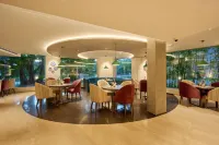 Flora Airport Hotel and Convention Centre Kochi - breakfast