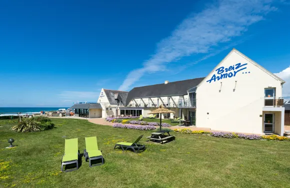 佈雷茲·阿摩爾酒店