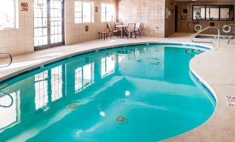 Comfort Inn & Suites Midtown