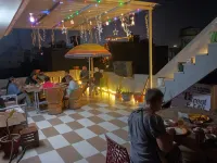 Taj Street Hostel