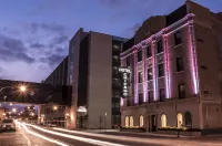 Hotel Chicago West Loop, SureStay Collection by Best Western
