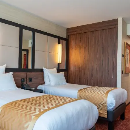 Nash Suites Airport Hotel