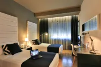 Habitus Hotel Leyre فنادق في Gorraiz
