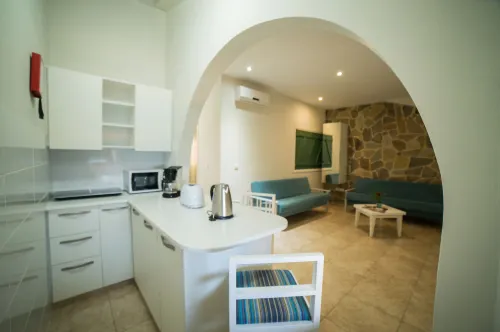 MyroAndrou Beach Hotel Apartments - View biển
