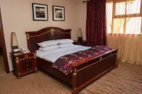 Crossroads Hotel