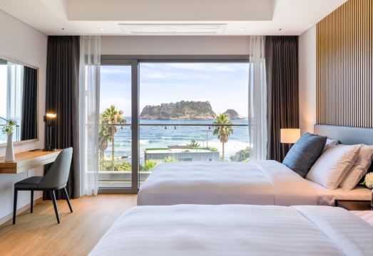 더 그랜드 섬오름