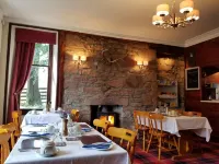 Glenan Lodge Self Catering - parkir