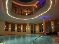 Wellness Privathotel Post an der Therme - Swimmingpools