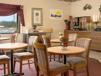 Quality Inn & Suites Bloomington I-55 and I-74 Hotels in Bloomington