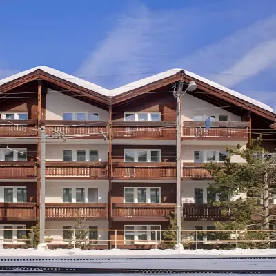 Hotel Sarazena Hotels near Triftji