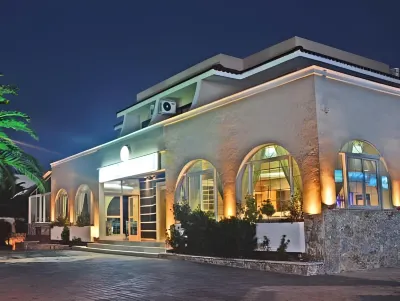 Sacallis Inn Beach Hotel Hotel in zona Paradise Beach