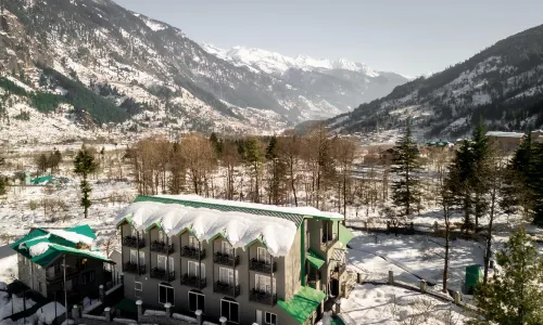 Nivasana Manali - A Luxury Boutique Hotel