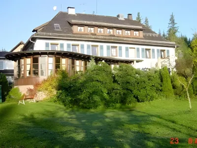 Hotel Sarbacher Hotels in Forbach