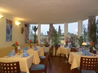 Hotel Königslinie - breakfast