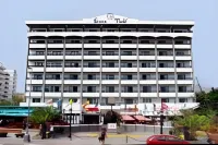 Hotel Green Field