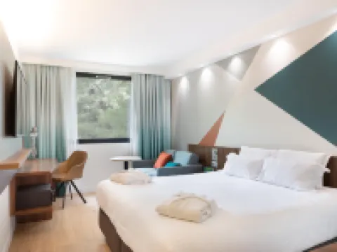 Holiday Inn MARSEILLE AIRPORT by IHG Hotels in Vitrolles