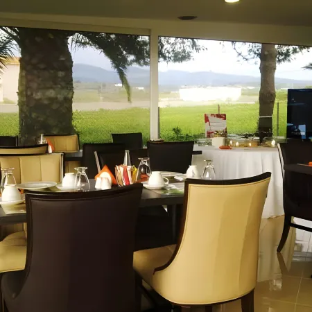 Irida Beach Resort Suites