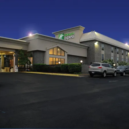 Holiday Inn Express WINCHESTER SOUTH STEPHENS CITY by IHG