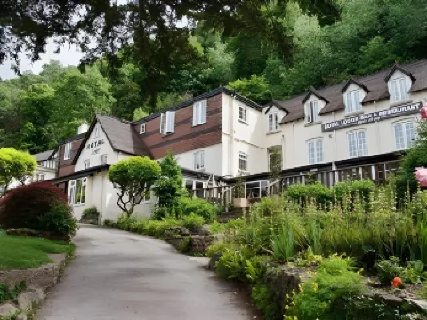 Royal Lodge Hotels in 