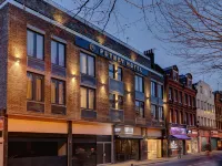 Putney Hotel Hotels near Barnes