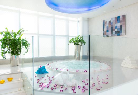 3. 노보텔 아부 다..