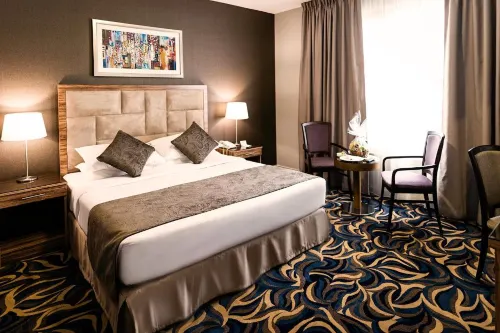 Emirates Plaza Hotel - Bintang 2